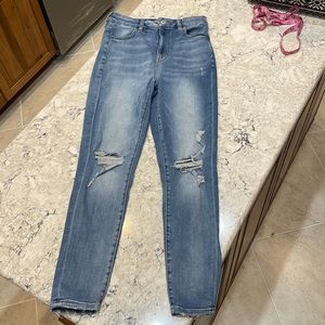 American Eagle. Next level stretch. Curvy highest rise jeggings. Size 8R. EUC